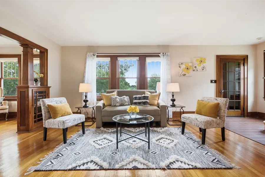 29 Park St, Melrose, MA 02176 - #3