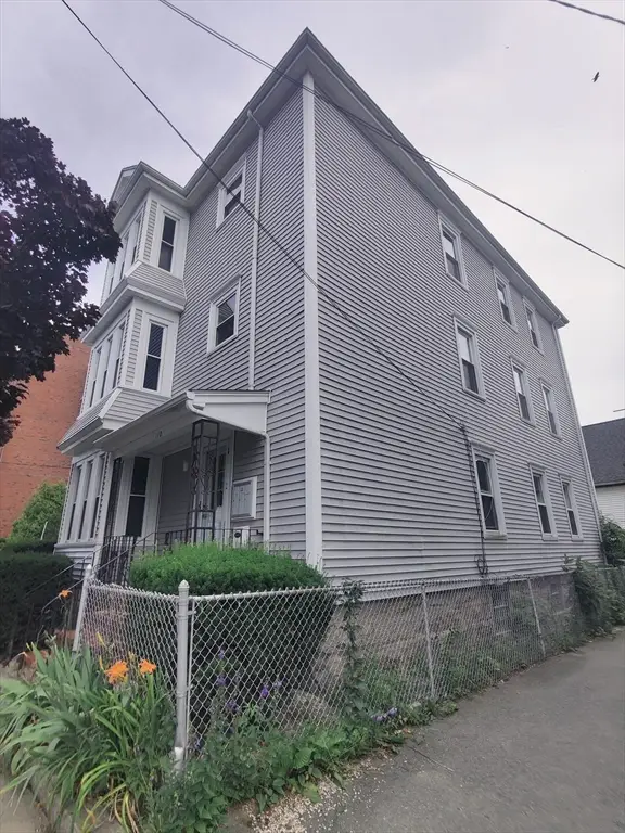 180 Austin St, New Bedford, MA 02740 - #1