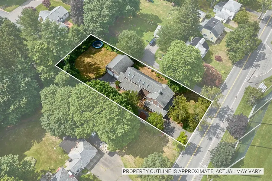 236 N. Maple St., Northampton, MA 01062 - #2