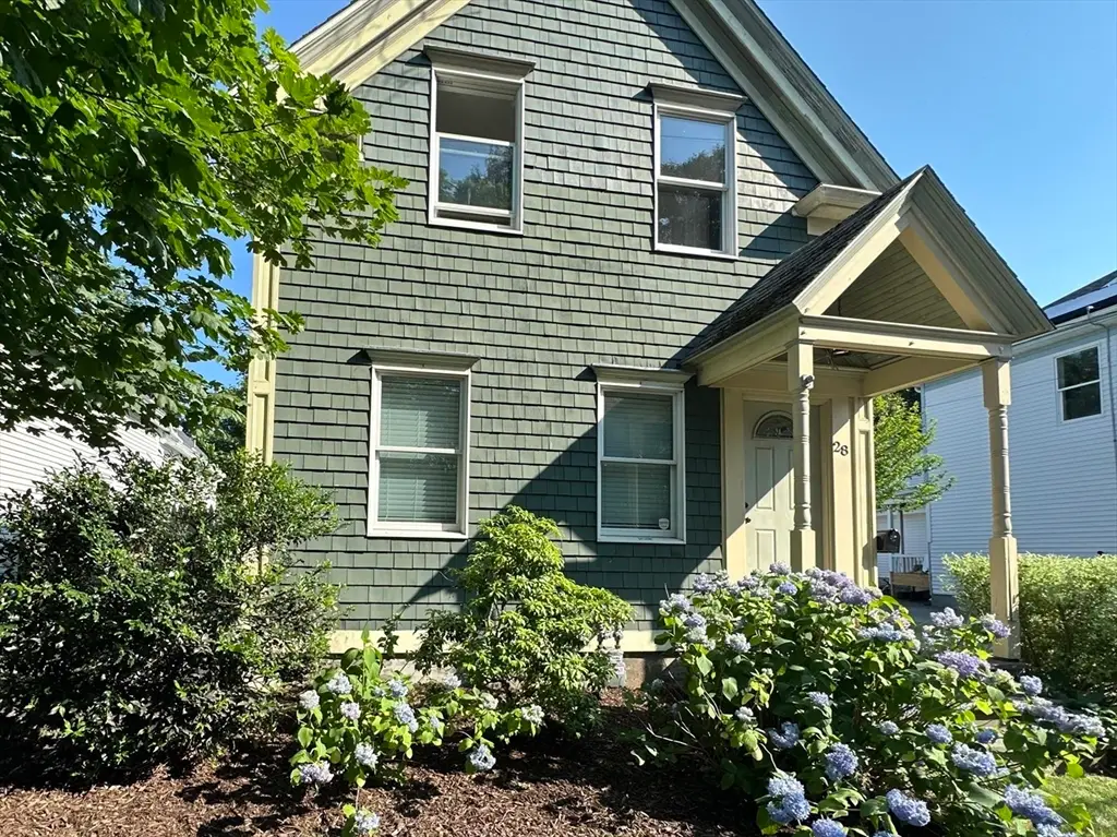 28 Cherry St, Plymouth, MA 02360 - #1
