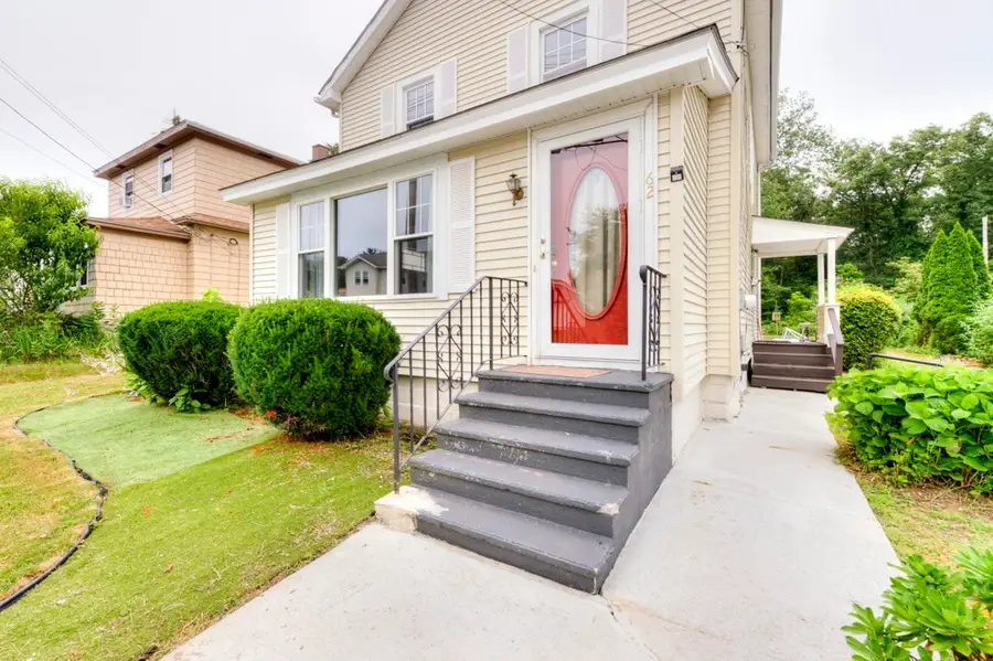62 Rolfe Ave, Shrewsbury, MA 01545 - #3