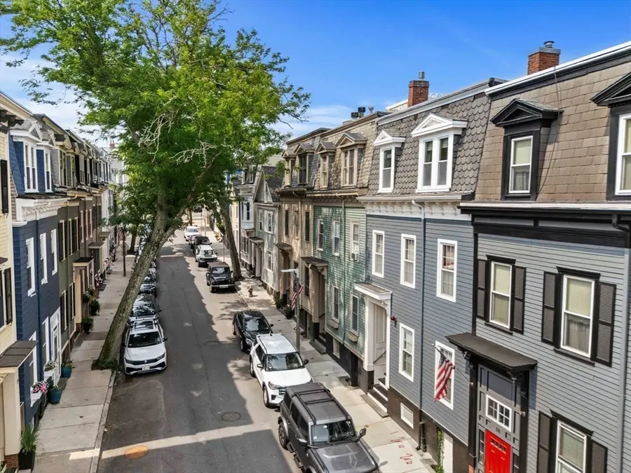 16 Trenton St #3, Boston, MA 02129 - #2