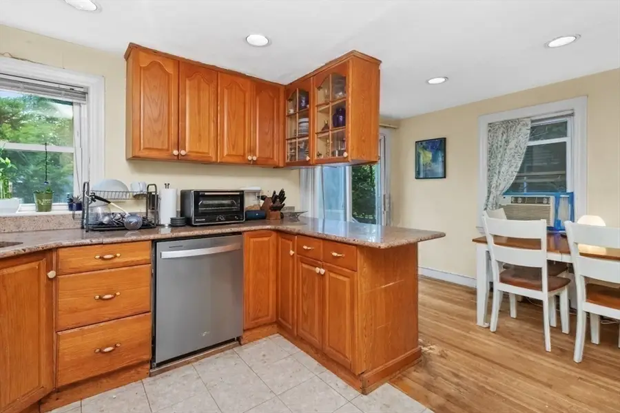 44 Barbara Road, Newton, MA 02465 - #3