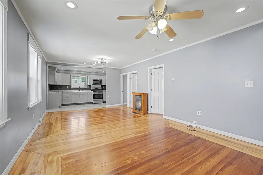 496 Tucker St, Fall River, MA 02721 - #3
