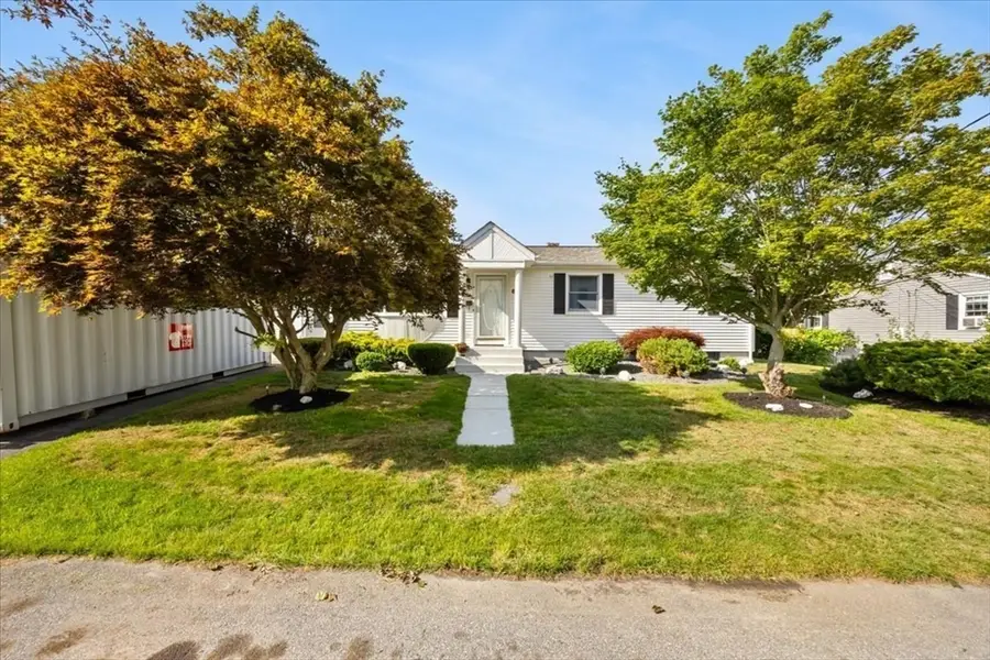 82 Midland Rd, Somerset, MA 02726 - #3