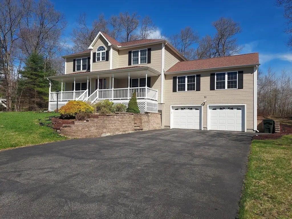 71 Eagle Dr, Dudley, MA 01571 - #1