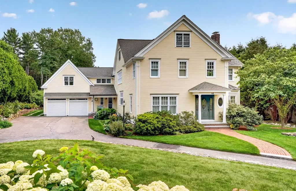 10 Rock Meadow Rd, Westwood, MA 02090 - #1