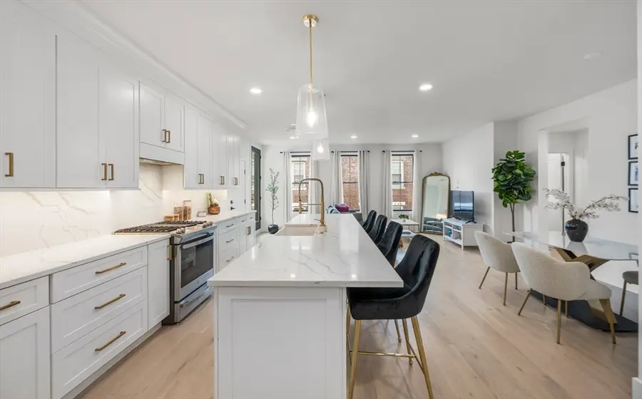839 Saratoga St #3A, Boston, MA 02128 - #2