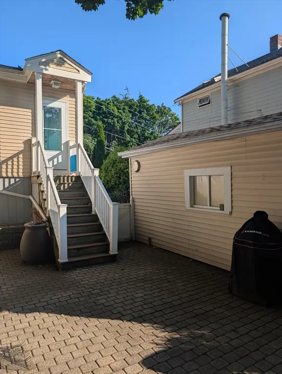 18 Windsor Ave, Lynn, MA 01902 - #2