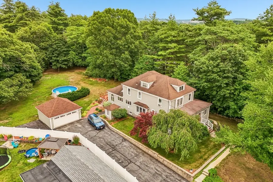 615 Mammoth Rd, Dracut, MA 01826 - #3