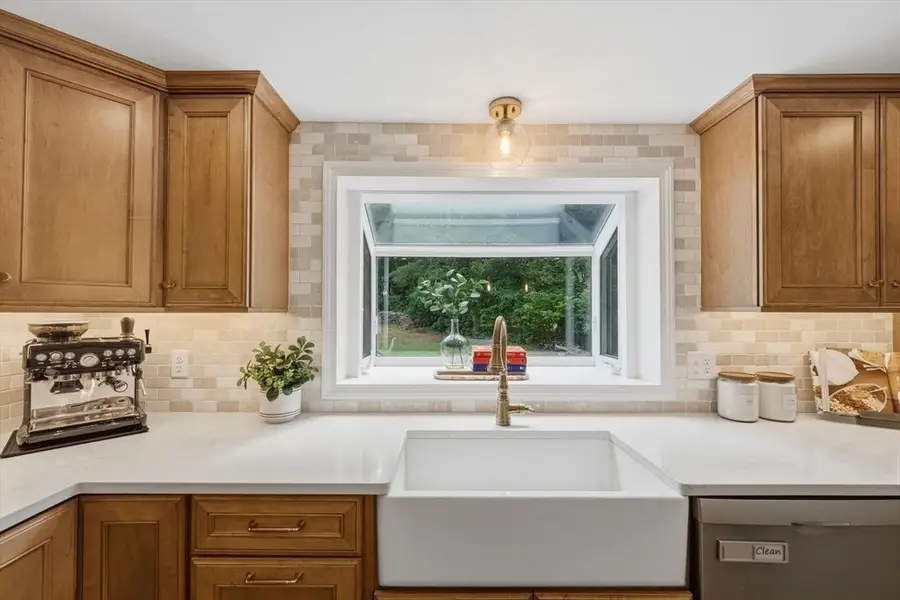 13 Edson St, Stow, MA 01775 - #3