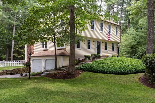 34 Pioneer Drive, Duxbury, MA 02332