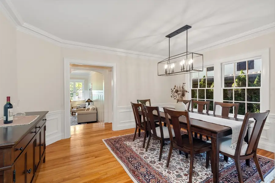 601 Walnut St, Newton, MA 02460 - #3
