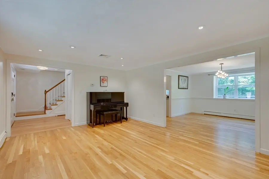 369 Dedham Ave, Needham, MA 02492 - #3
