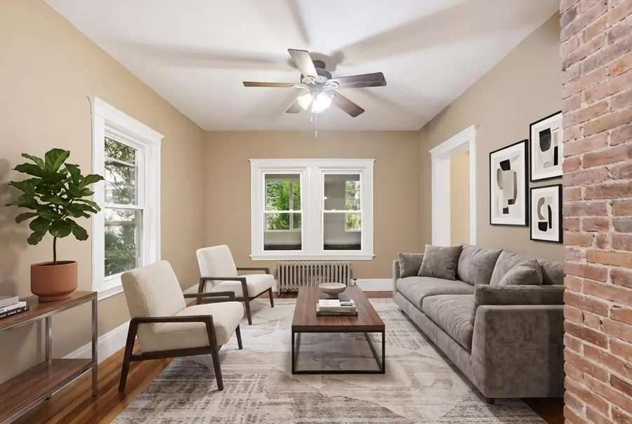 34 Common St, Braintree, MA 02184 - #3