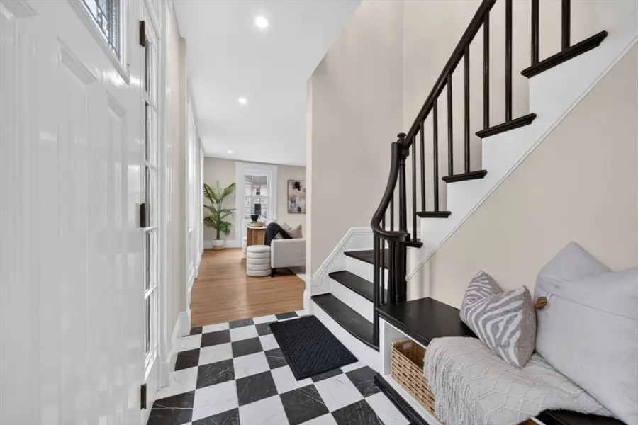 162 High St #A, Danvers, MA 01923 - #2
