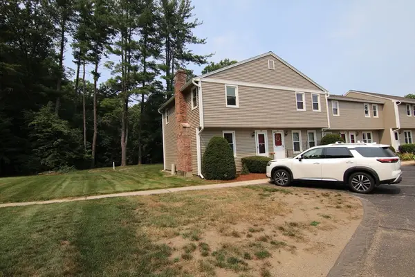 1430 Russell Rd #12, Westfield, MA 01085