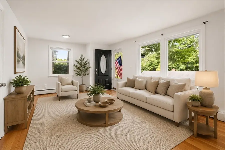 25 Pinedale St, Southbridge, MA 01550 - #3