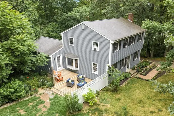 215 Middle Rd, Boxborough, MA 01719