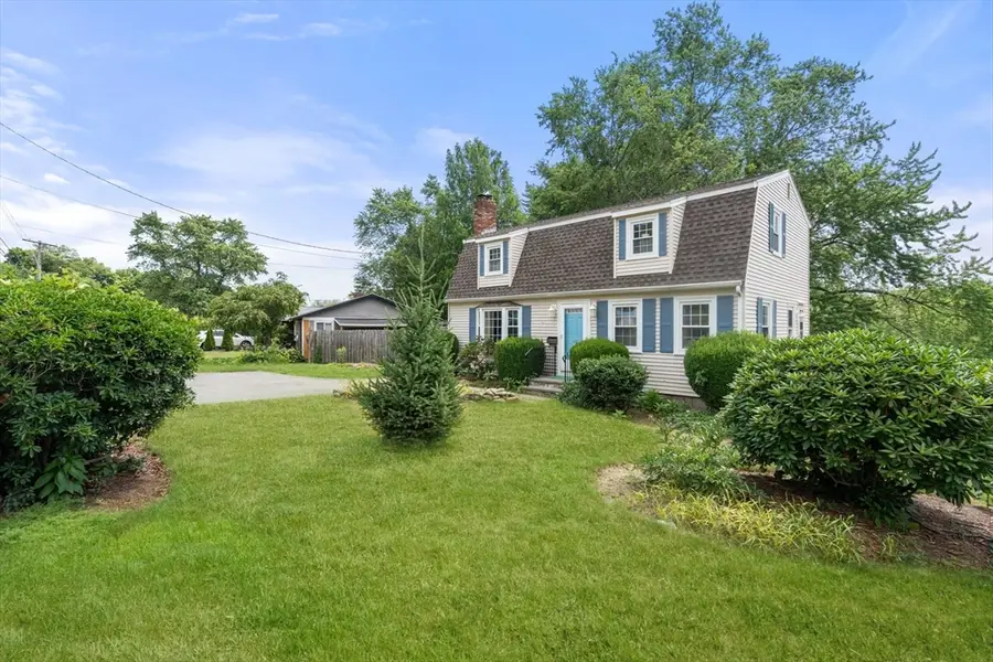102 Cherry St, Framingham, MA 01701 - #2