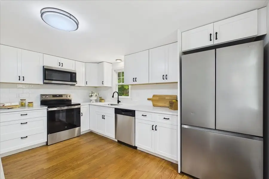 38 Davenport Rd, Plymouth, MA 02360 - #3