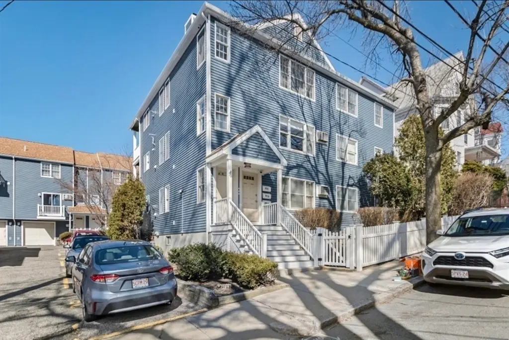 75 Mount Vernon St #C, Somerville, MA 02145 - #1