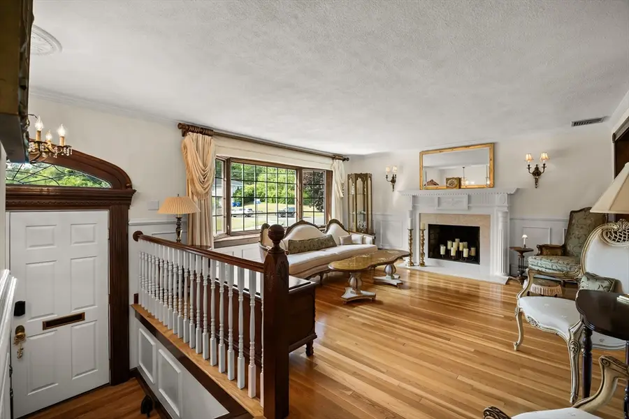 45 Sun Valley Dr, Braintree, MA 02184 - #3