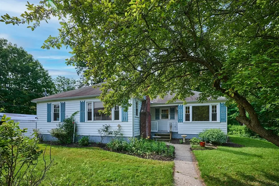 8 W Lake St, Easthampton, MA 01027 - #2
