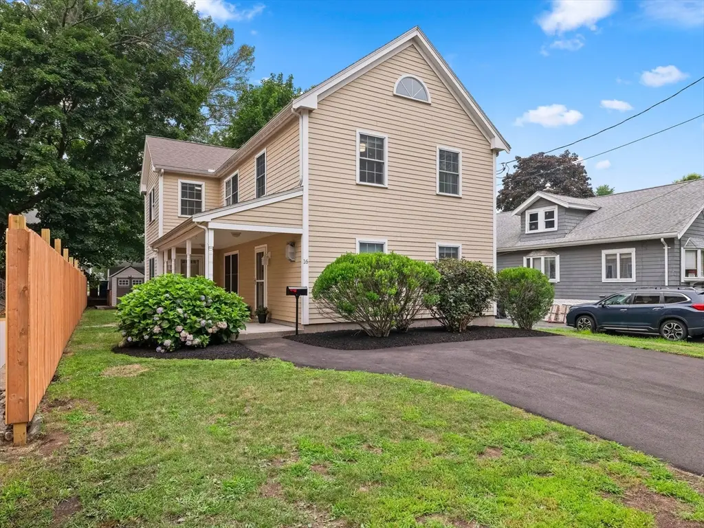 16 Ells Ave, Melrose, MA 02176 - #1