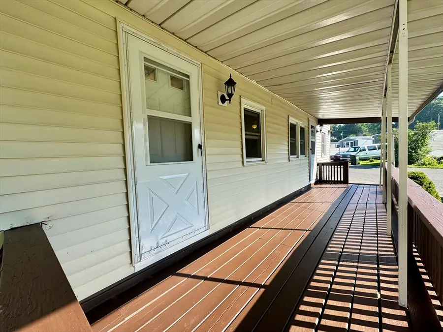 299 Miller St #E8, Ludlow, MA 01056 - #3