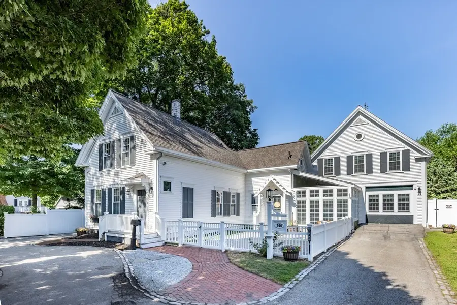 240 Plymouth St, Abington, MA 02351 - #2