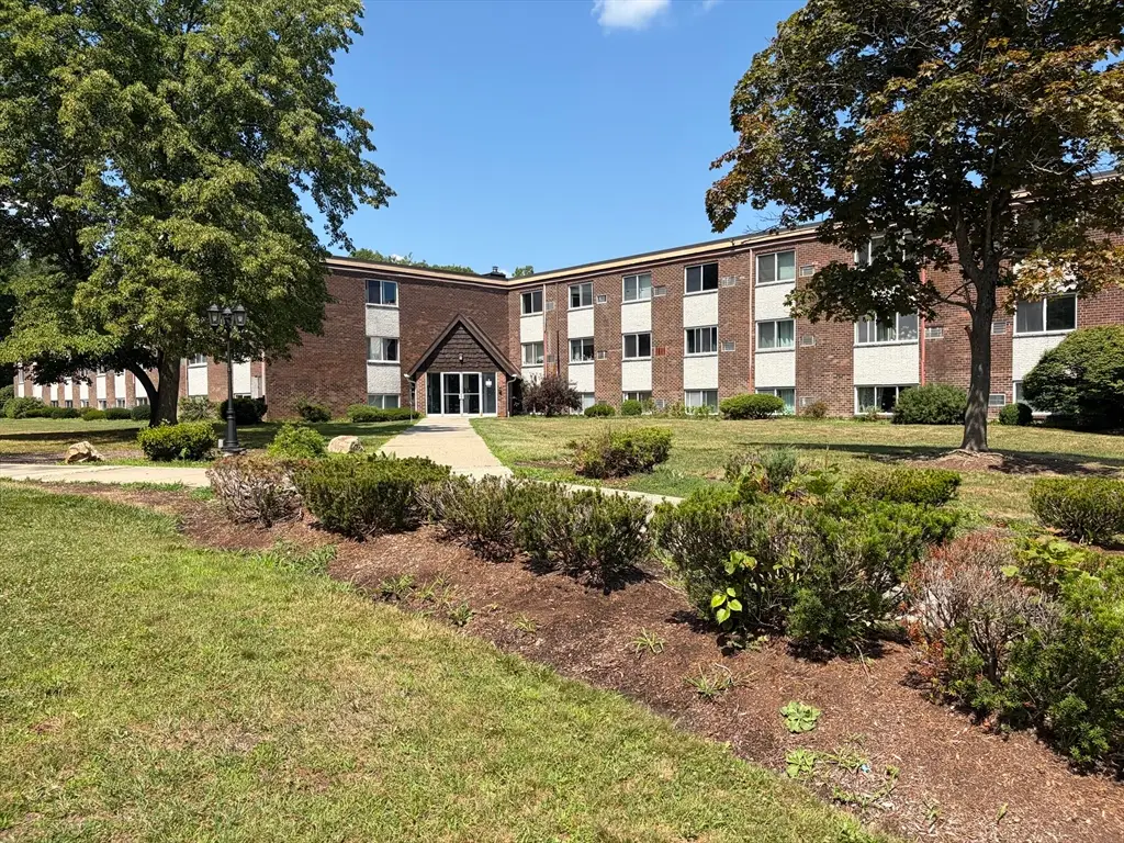 7 Weld Street #13, Framingham, MA 01702 - #1