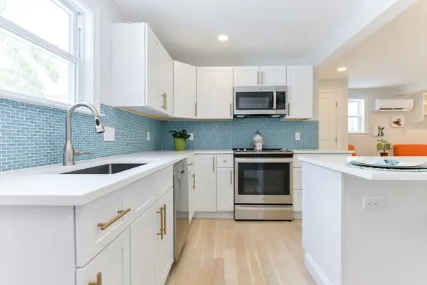 34R Underhill St #3, Winthrop, MA 02152