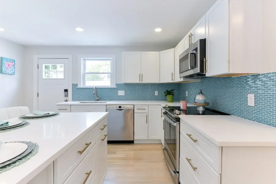 34R Underhill St #3, Winthrop, MA 02152 - #2