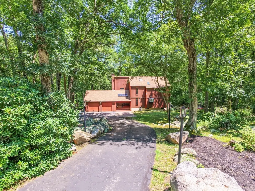 466 Greenbush Rd, East Greenwich, RI 02818 - #1