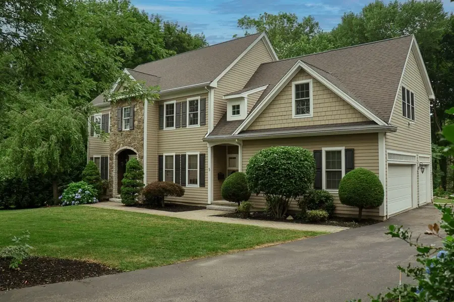 5 Merriam Avenue, Shrewsbury, MA 01545 - #2