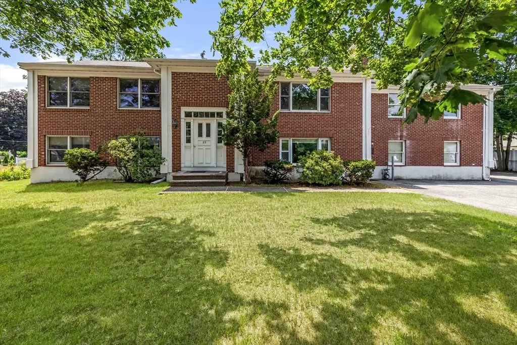 11 Main St, Wilmington, MA 01887 - #1