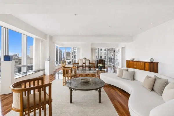 2 Avery Street #21E, Boston, MA 02111