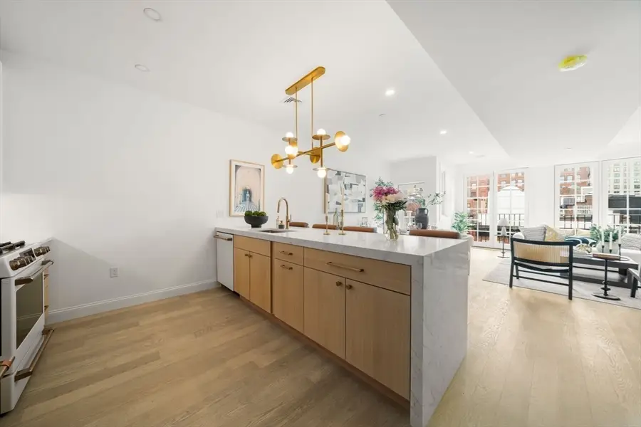 51 N Margin St #1, Boston, MA 02113 - #3