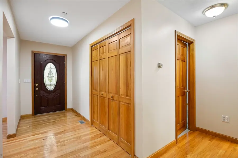 7 Margaret Dr, Wilbraham, MA 01095 - #2