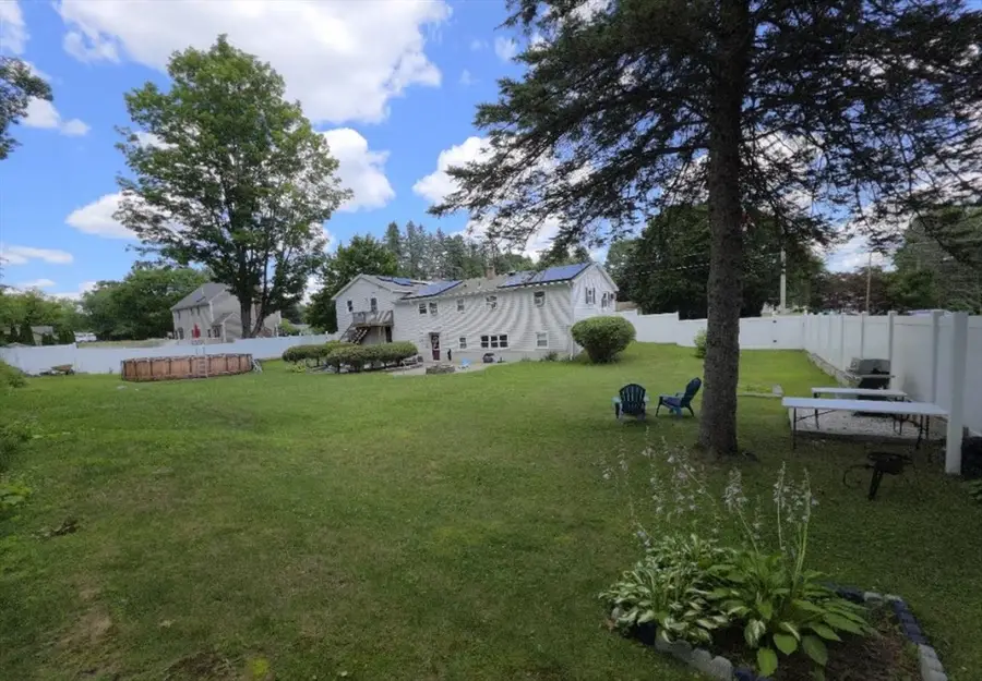 8 Rochelle St, Auburn, MA 01501 - #2