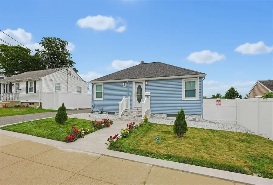 31 Hallron St, Boston, MA 02136 - #2