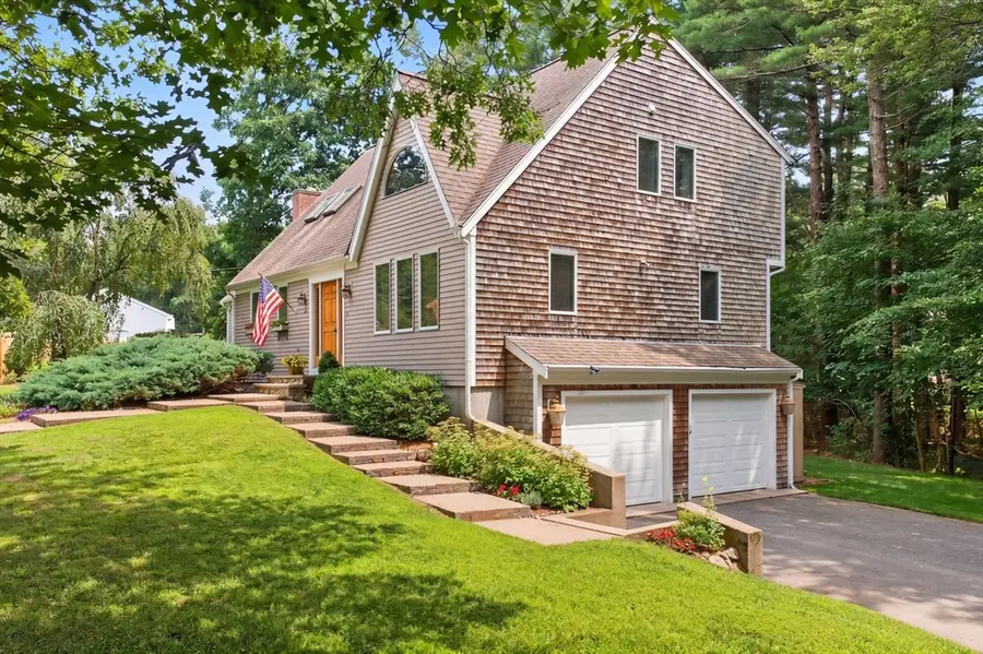 5 Acorn Ln, Mattapoisett, MA 02739 - #2