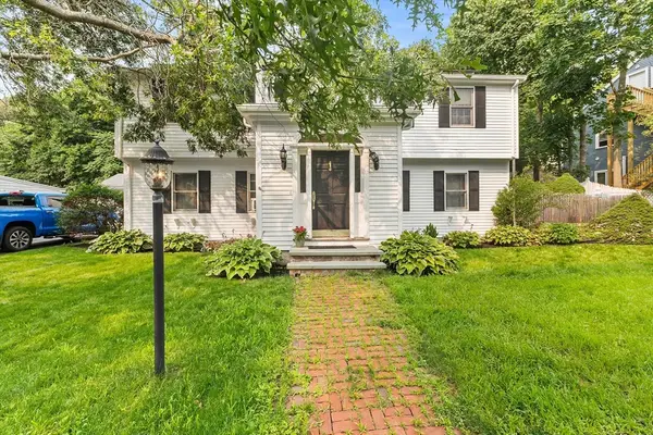 399 Cedar Brook Rd, Lynn, MA 01904
