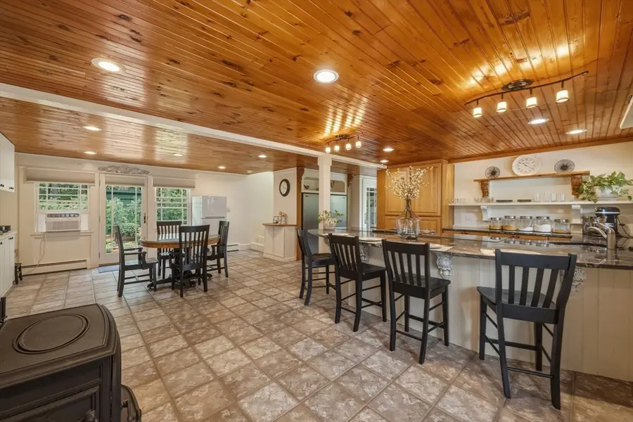 90 Rounsevell Rd, Tewksbury, MA 01876 - #3