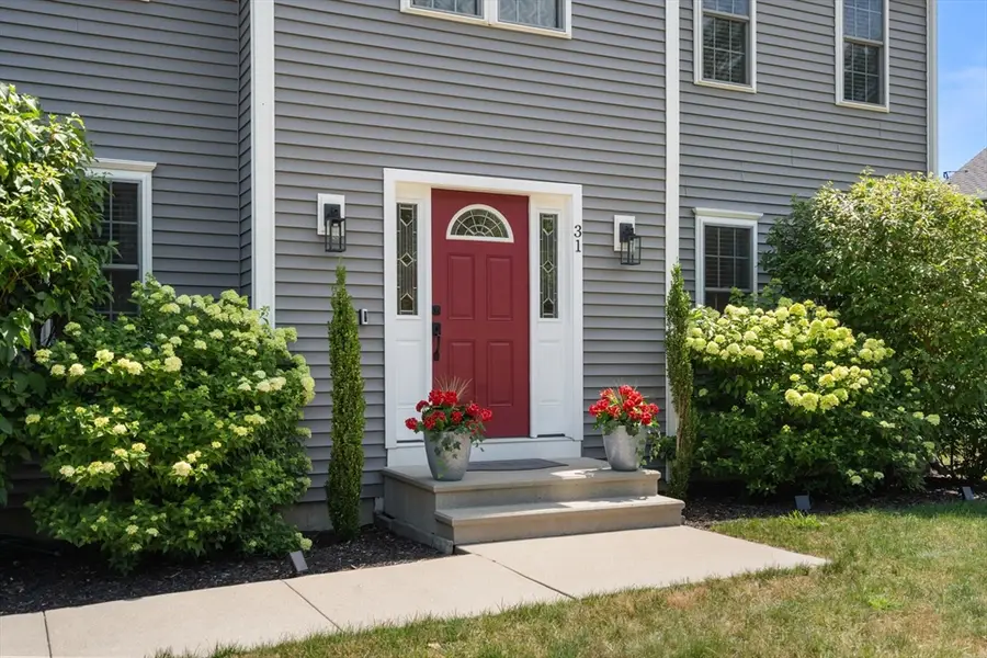 31 Brookside Dr, Douglas, MA 01516 - #2