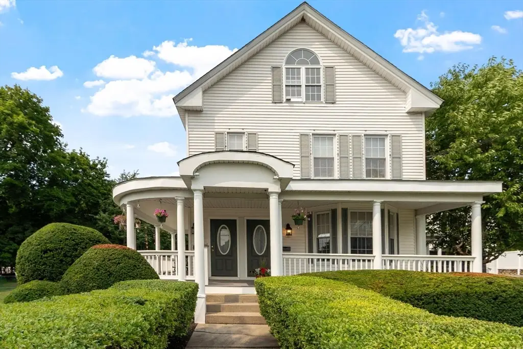 125 Walnut St, Leominster, MA 01453 - #1