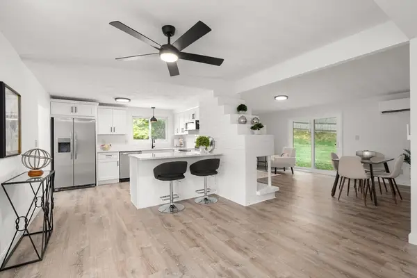6 Ruth Dr, Framingham, MA 01701