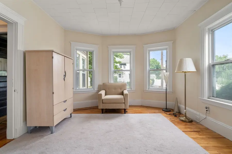 31 Lewis St, Medford, MA 02155 - #3