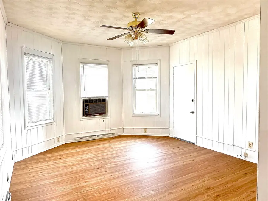 87 Hathaway St, New Bedford, MA 02746 - #2